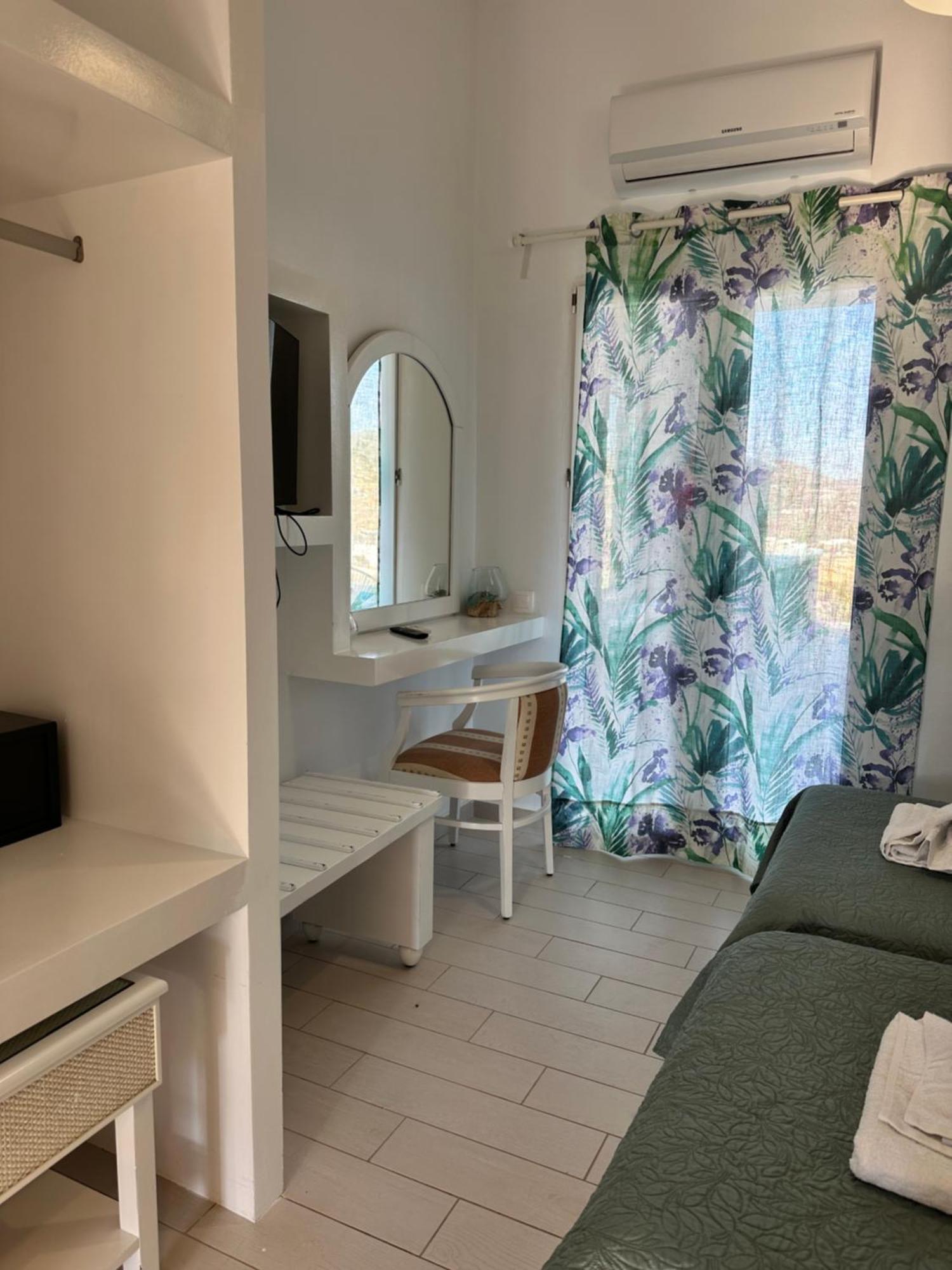 Apartamento Ene'S Mykonos Klouvas Exterior foto