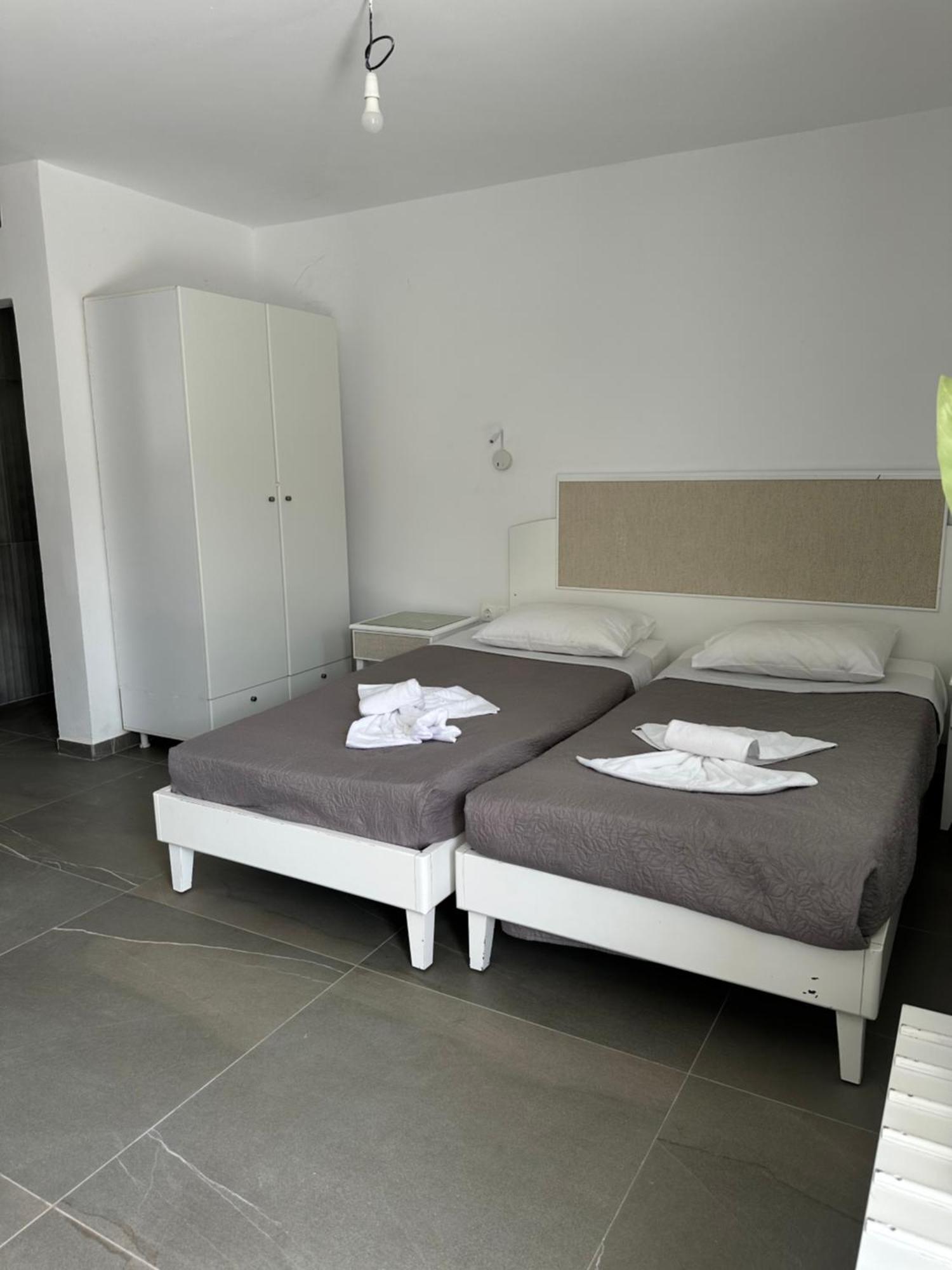 Apartamento Ene'S Mykonos Klouvas Exterior foto