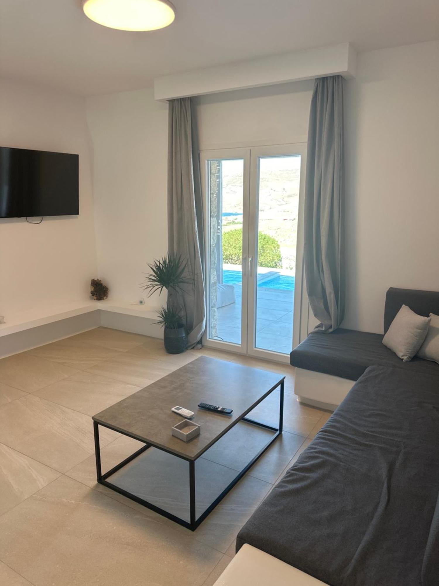 Apartamento Ene'S Mykonos Klouvas Exterior foto